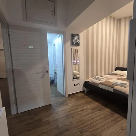 L'angolo Degli Etruschi 3*